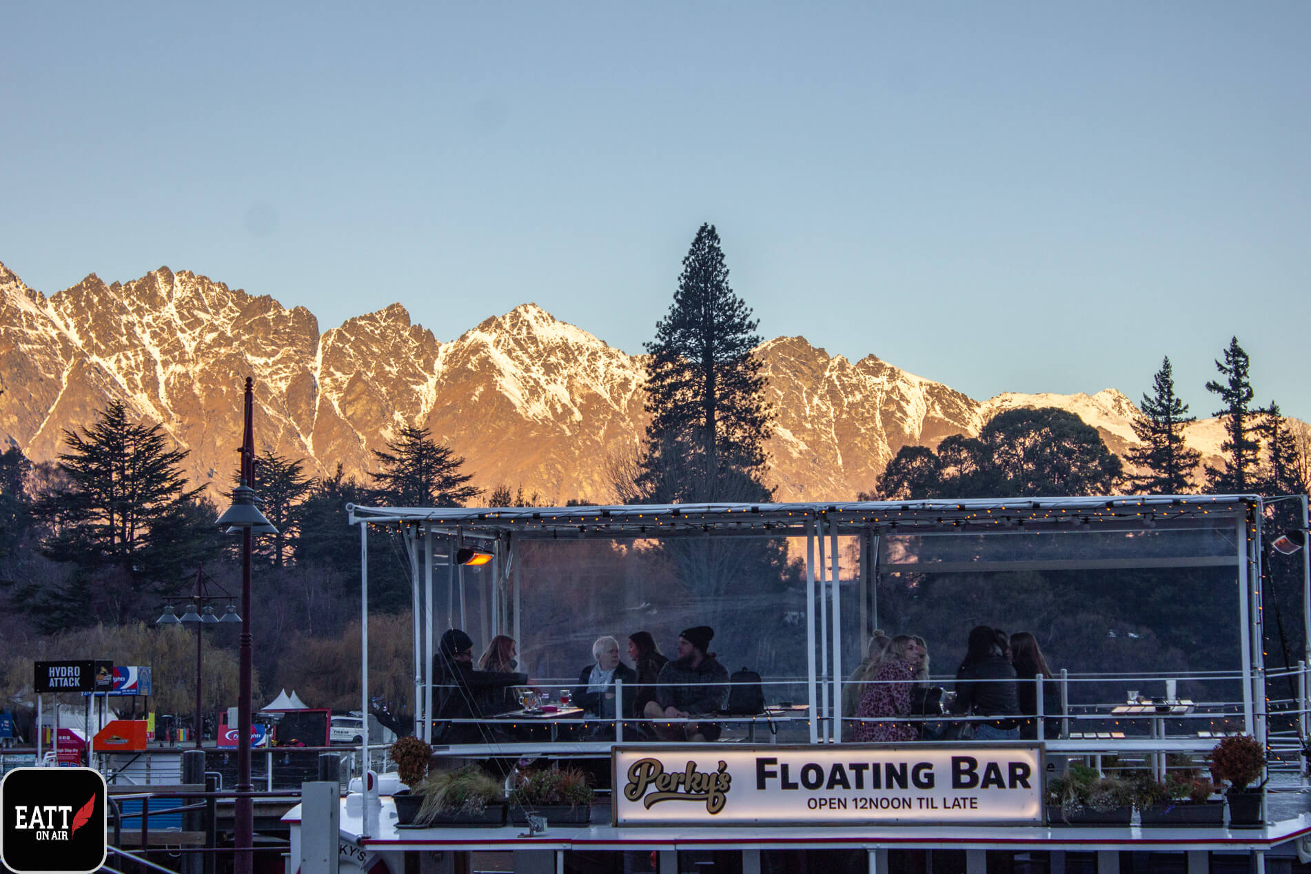 EATT QUEENSTOWN WINTER FESTIVAL Floating Bar EATT Magazine Your